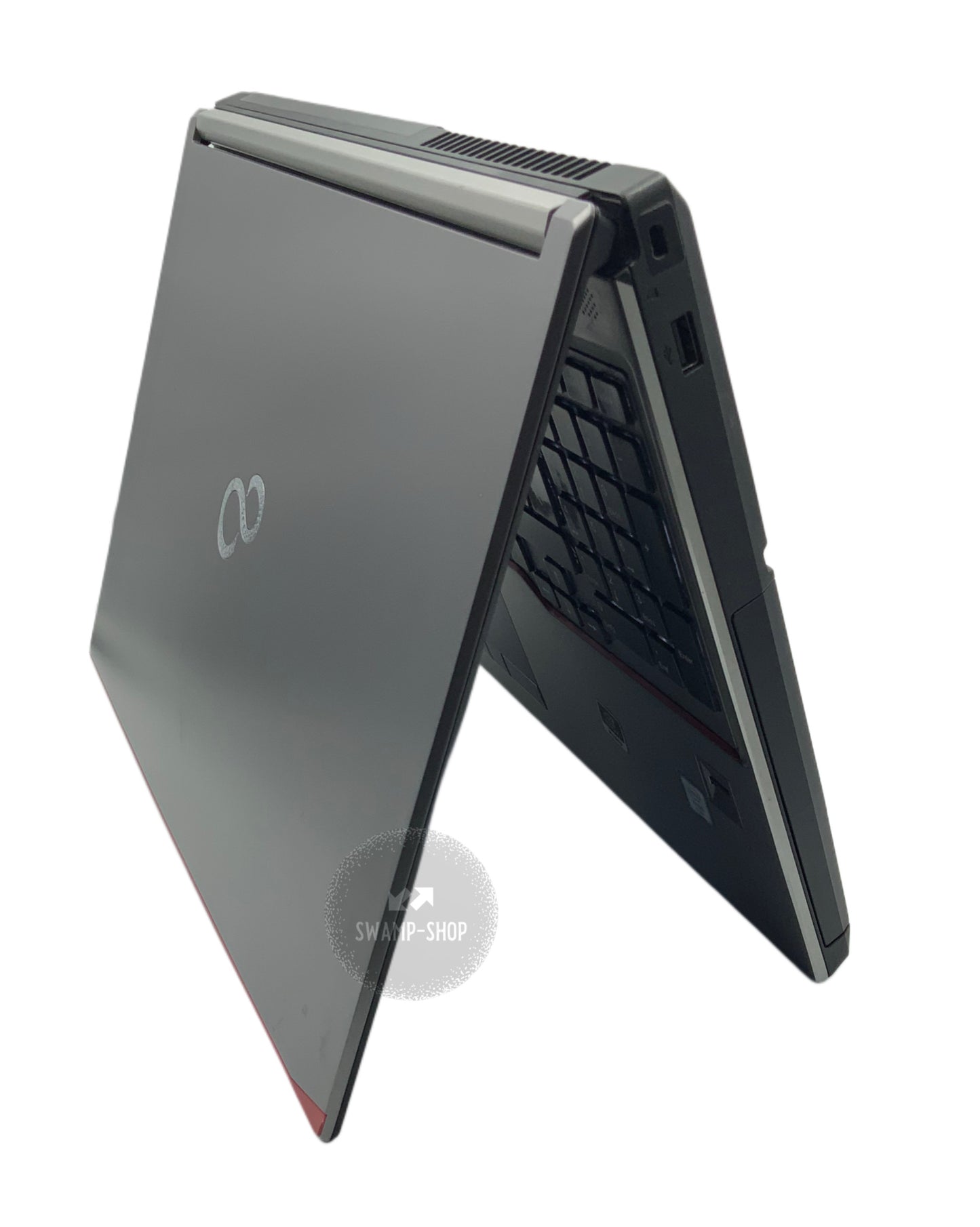 Fujitsu H770 | Intel XEON E3-1505M | 512GB SSD | 32 RAM | 15,8“ | Gaming | CAD | M2200